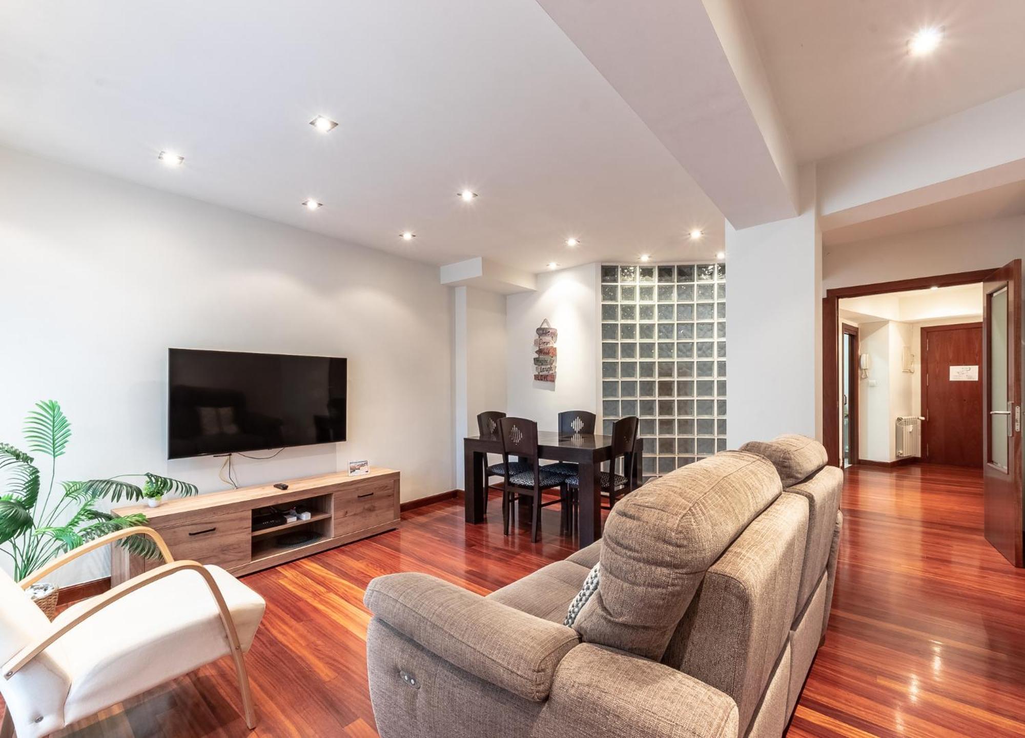 Apartamento Amplio Y Acogedor Junto A Plaza Zabalburu Bilbao Exterior foto